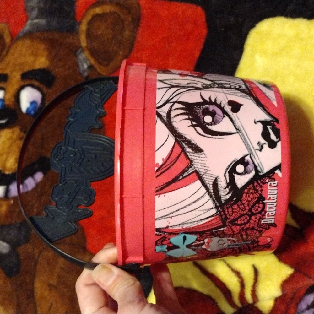 Monster High Halloween Bucket